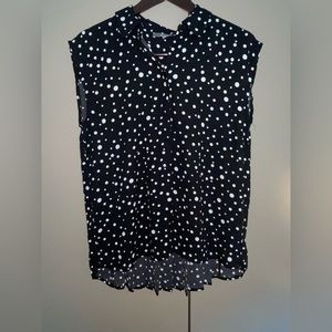 Women’s button down polka dot top